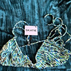 Kahea Top - Skatie - Size L - Cloudbreak